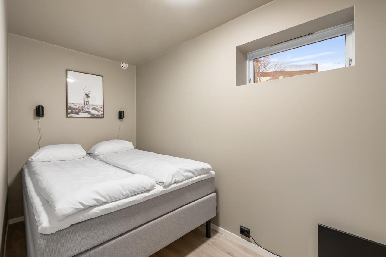 Enter Tromso - 3 Bedroom Home エクステリア 写真